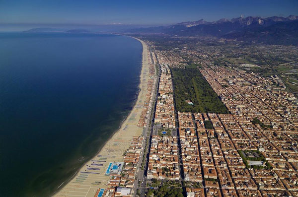 Pietrasanta-the city of marble sculptures and sandy beaches
